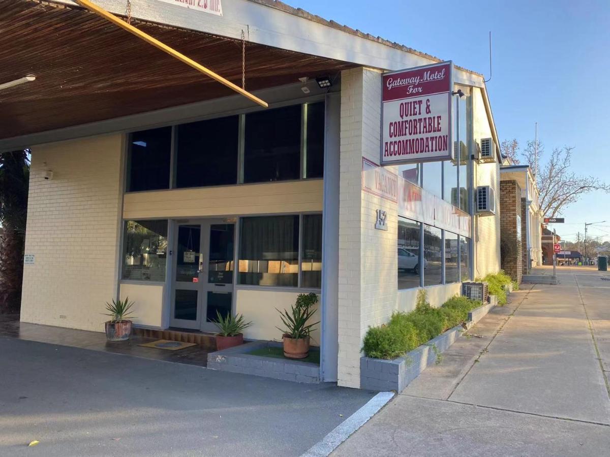 Gateway Motor Inn Narrandera Exteriör bild