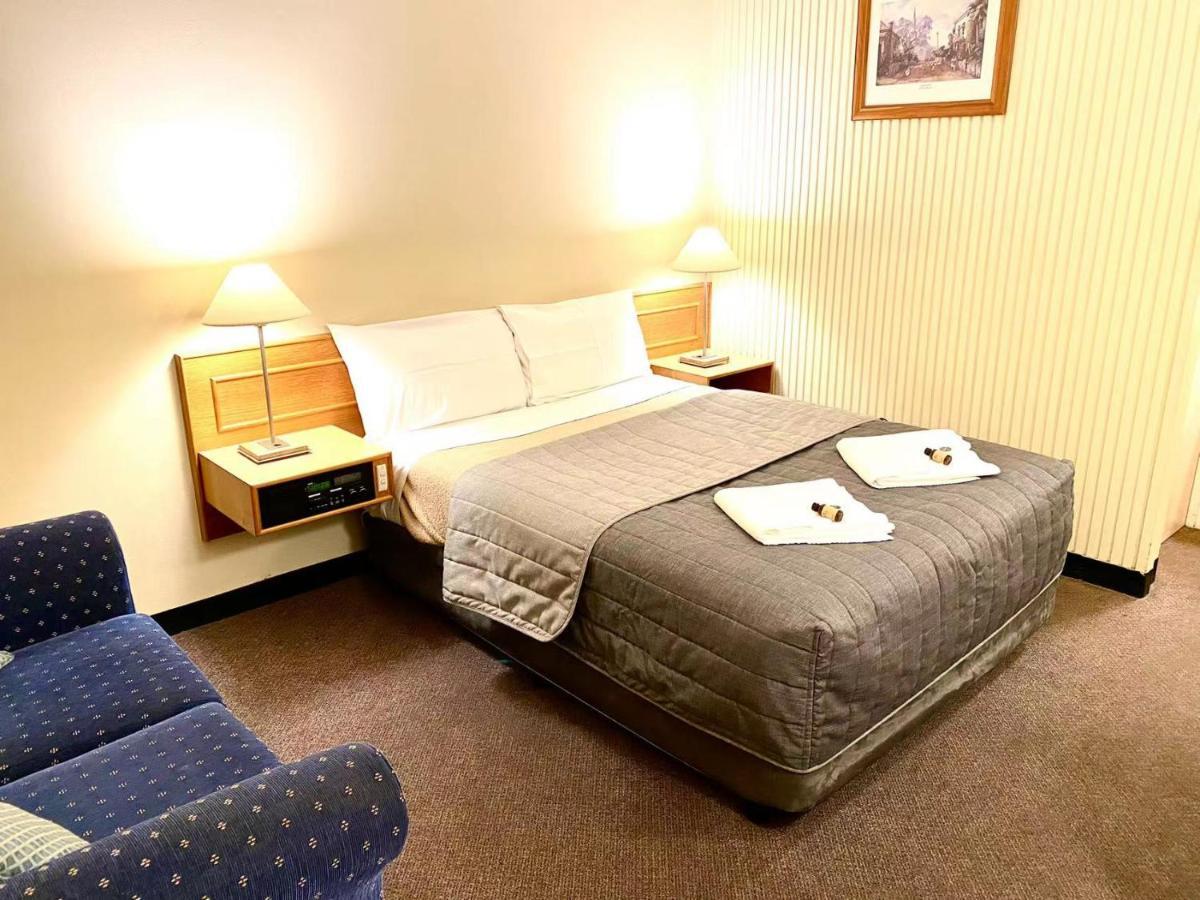 Gateway Motor Inn Narrandera Exteriör bild