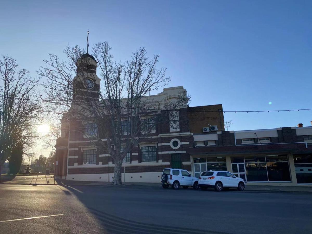 Gateway Motor Inn Narrandera Exteriör bild