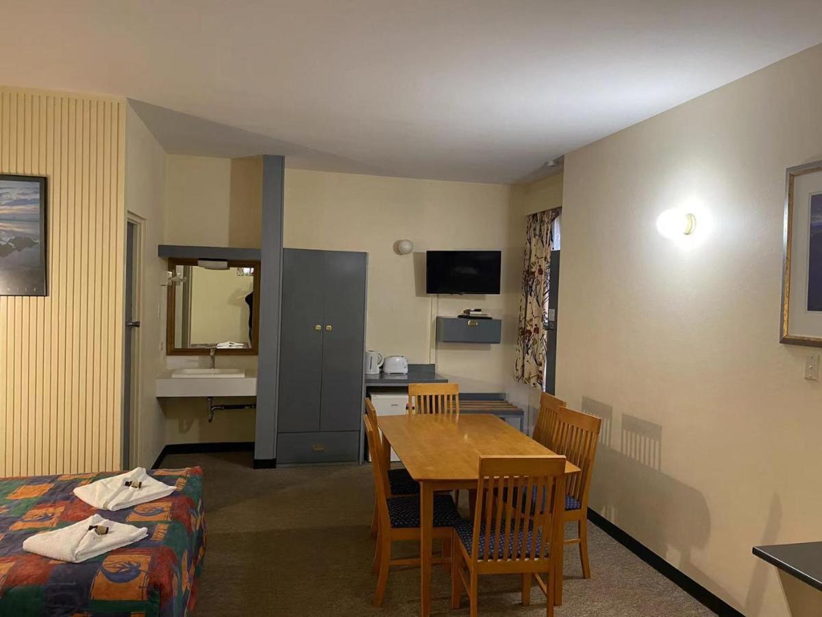 Gateway Motor Inn Narrandera Exteriör bild