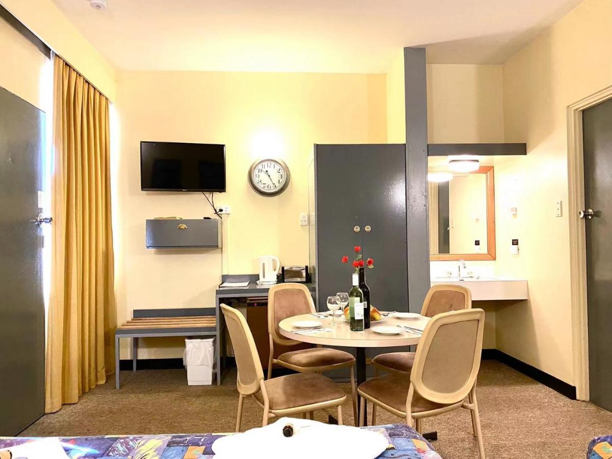Gateway Motor Inn Narrandera Exteriör bild